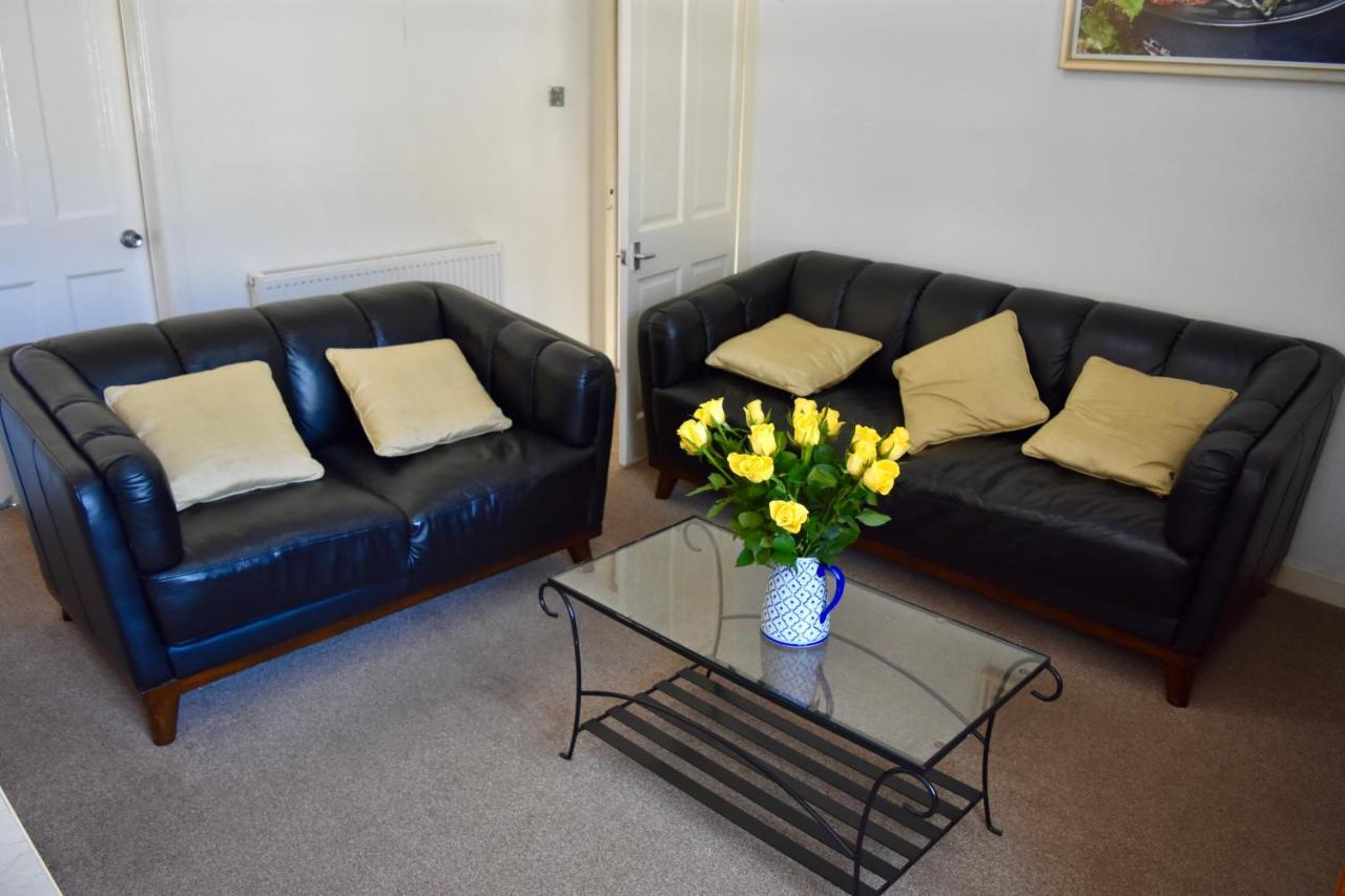 Flat In Oban Town Centreアパートメント エクステリア 写真