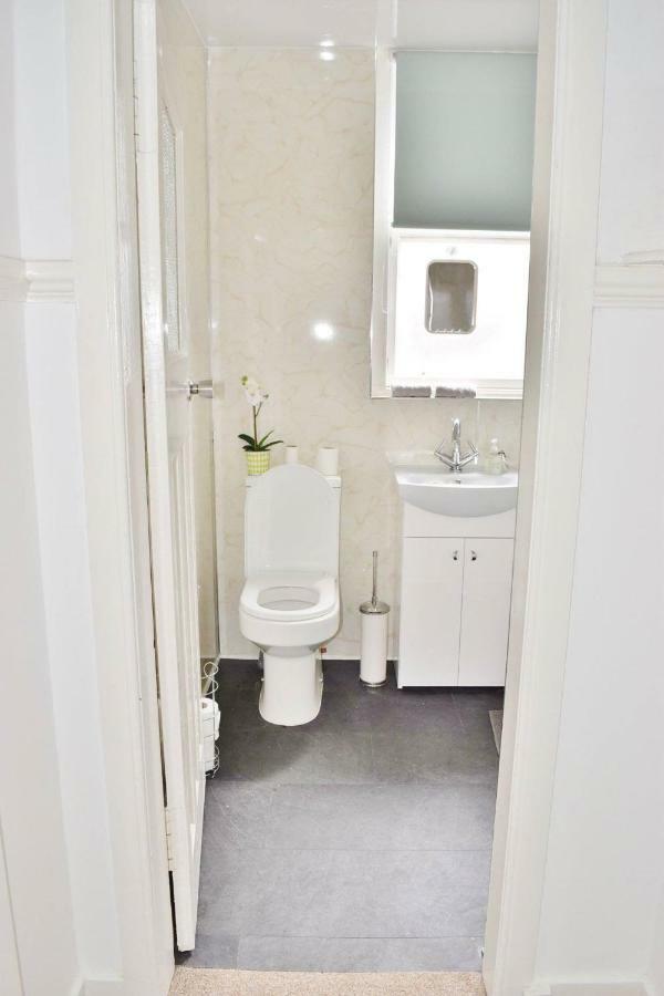 Flat In Oban Town Centreアパートメント エクステリア 写真